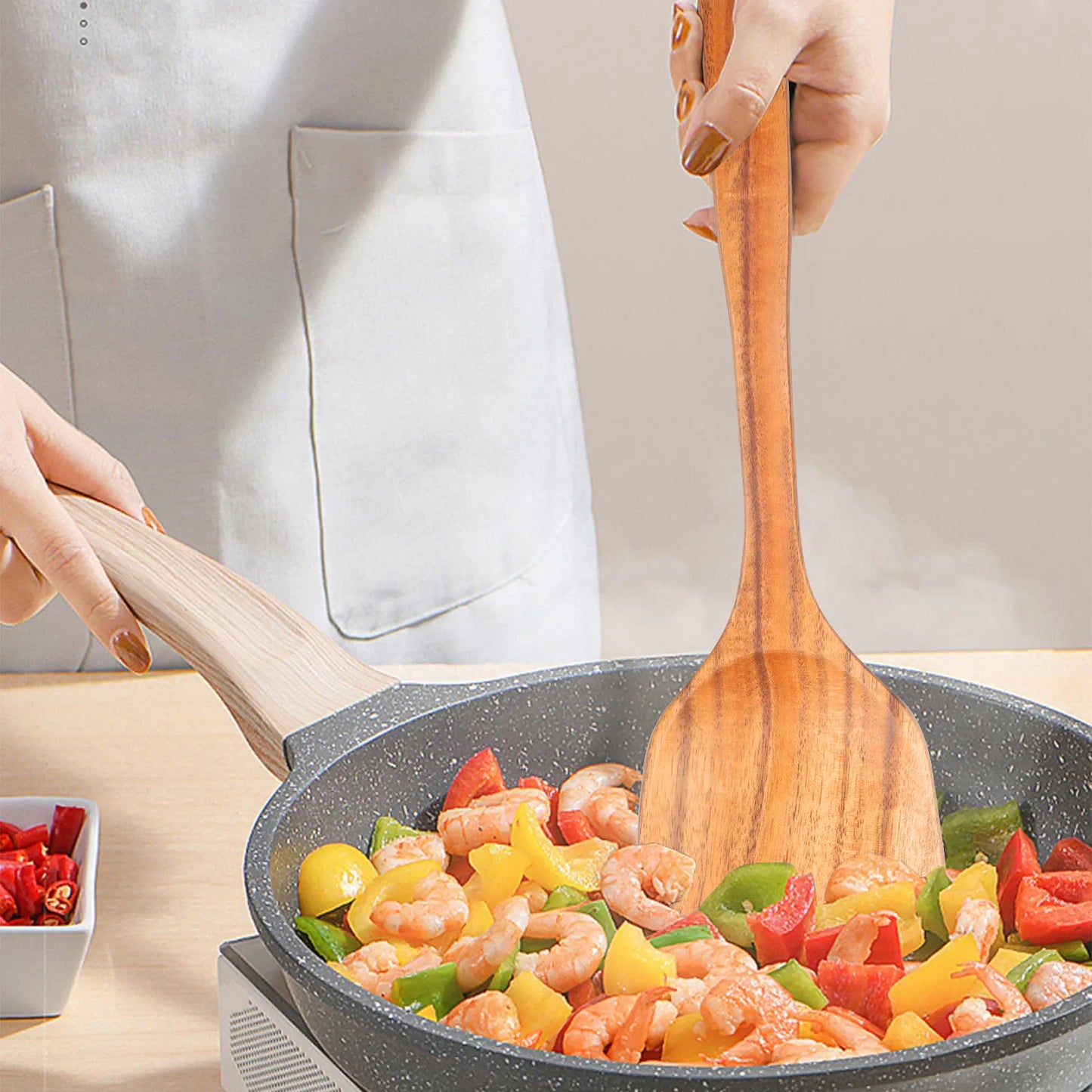 Wooden kitchenware