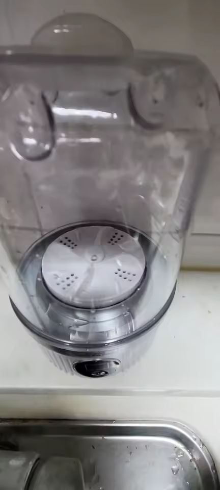 Emily R review photo